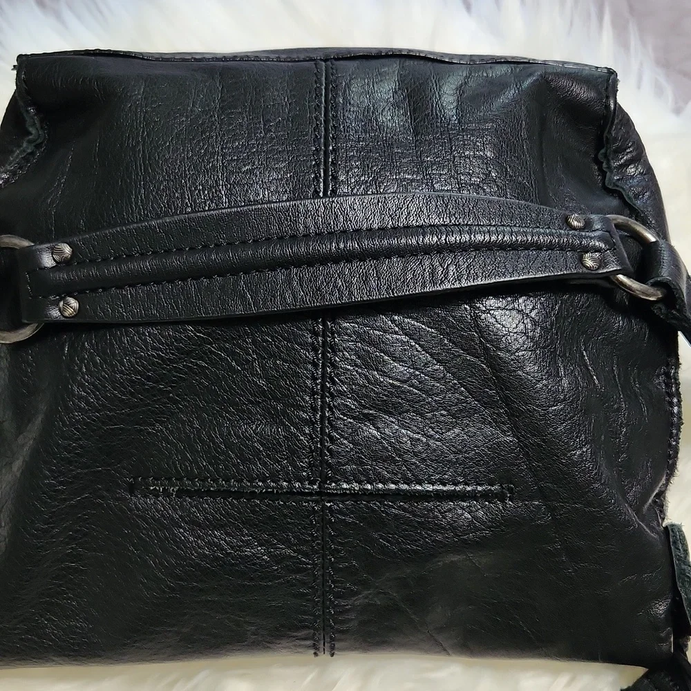 The Sak Silverlake Leather Crossbody Bag - Picture 16 of 16